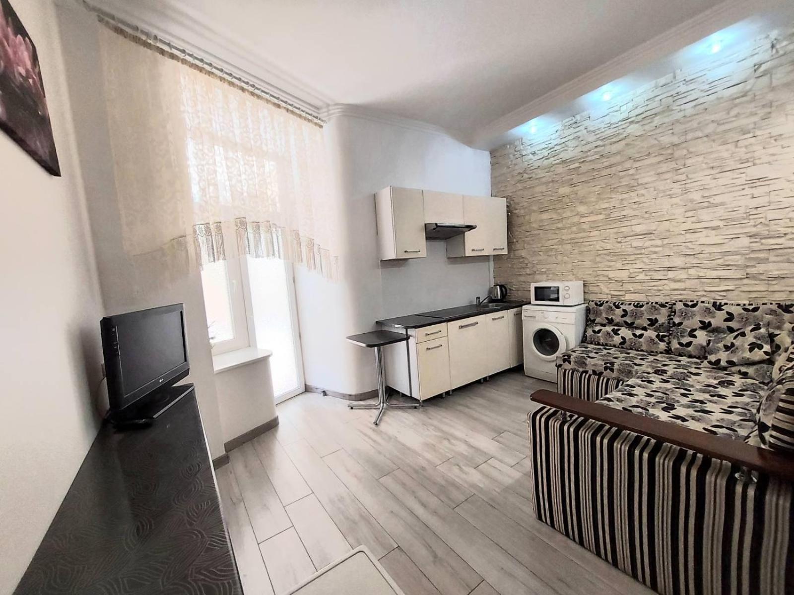 2 Rooms Central Anna Apartment Lviv Bagian luar foto